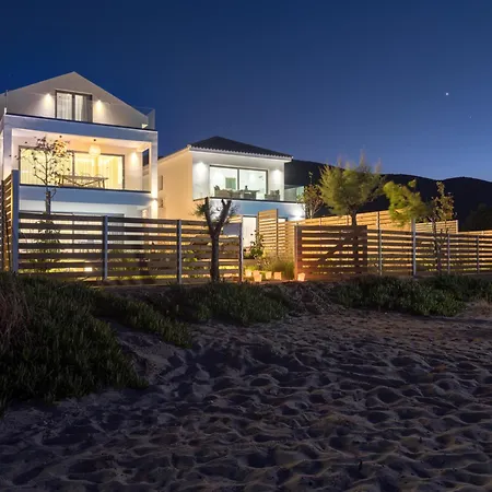 Villa Bright Coast Superior