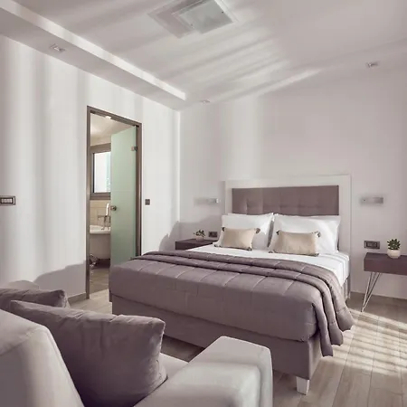 Bright Coast Superior Villa *